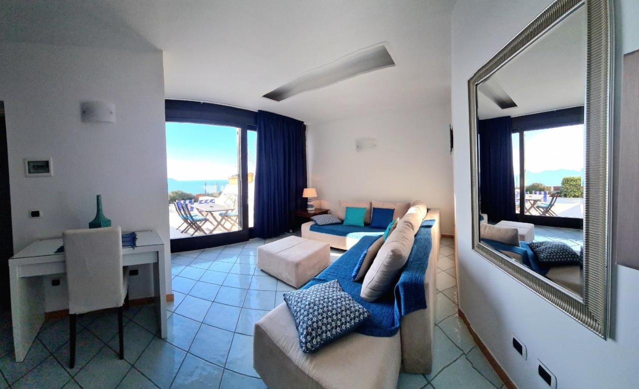 Guest House Villa Il Gabbiano Ponza Exteriér fotografie