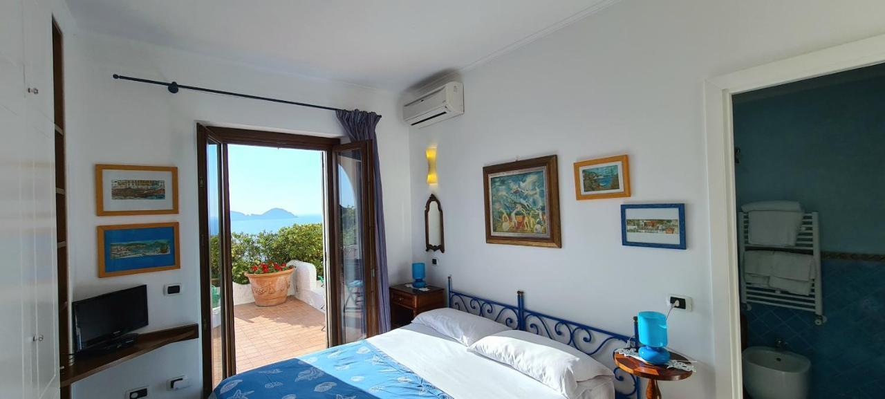 Guest House Villa Il Gabbiano Ponza Exteriér fotografie