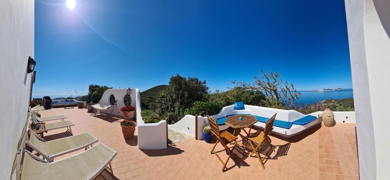 Guest House Villa Il Gabbiano Ponza Exteriér fotografie
