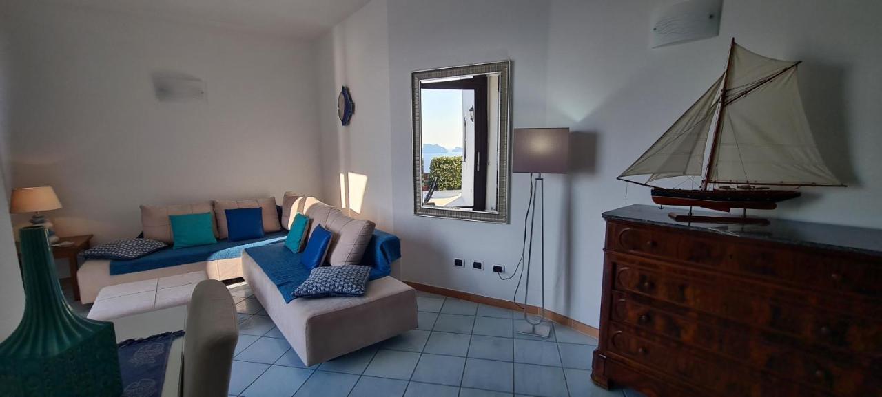 Guest House Villa Il Gabbiano Ponza Exteriér fotografie