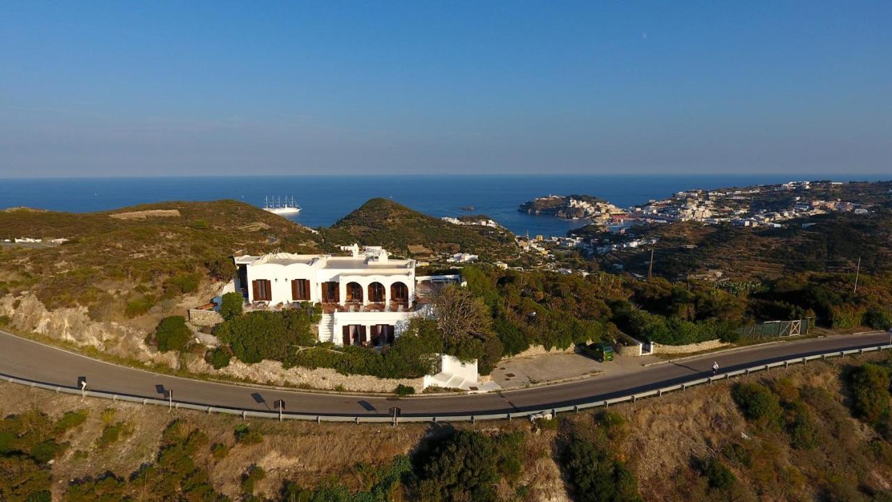 Guest House Villa Il Gabbiano Ponza Exteriér fotografie