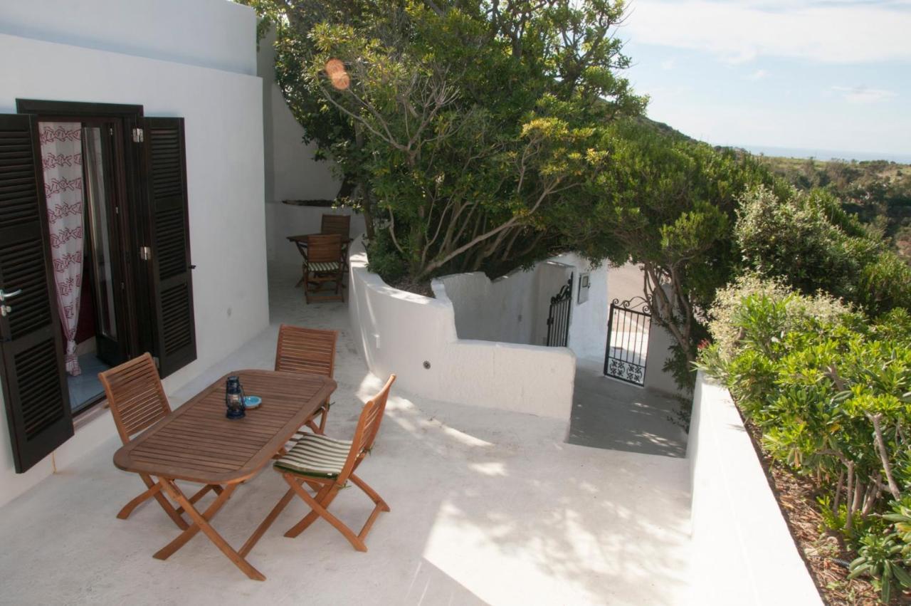 Guest House Villa Il Gabbiano Ponza Exteriér fotografie