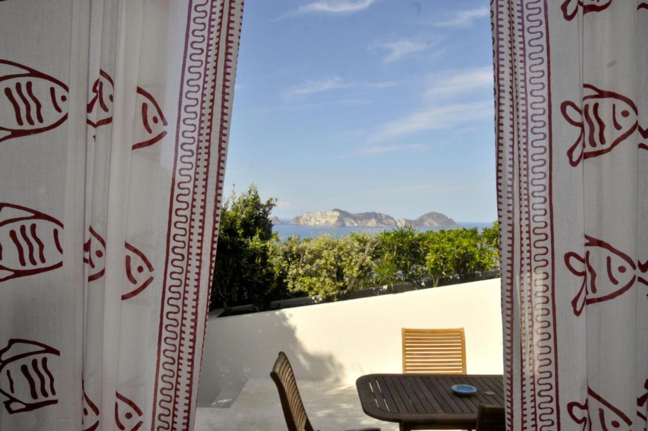 Guest House Villa Il Gabbiano Ponza Exteriér fotografie