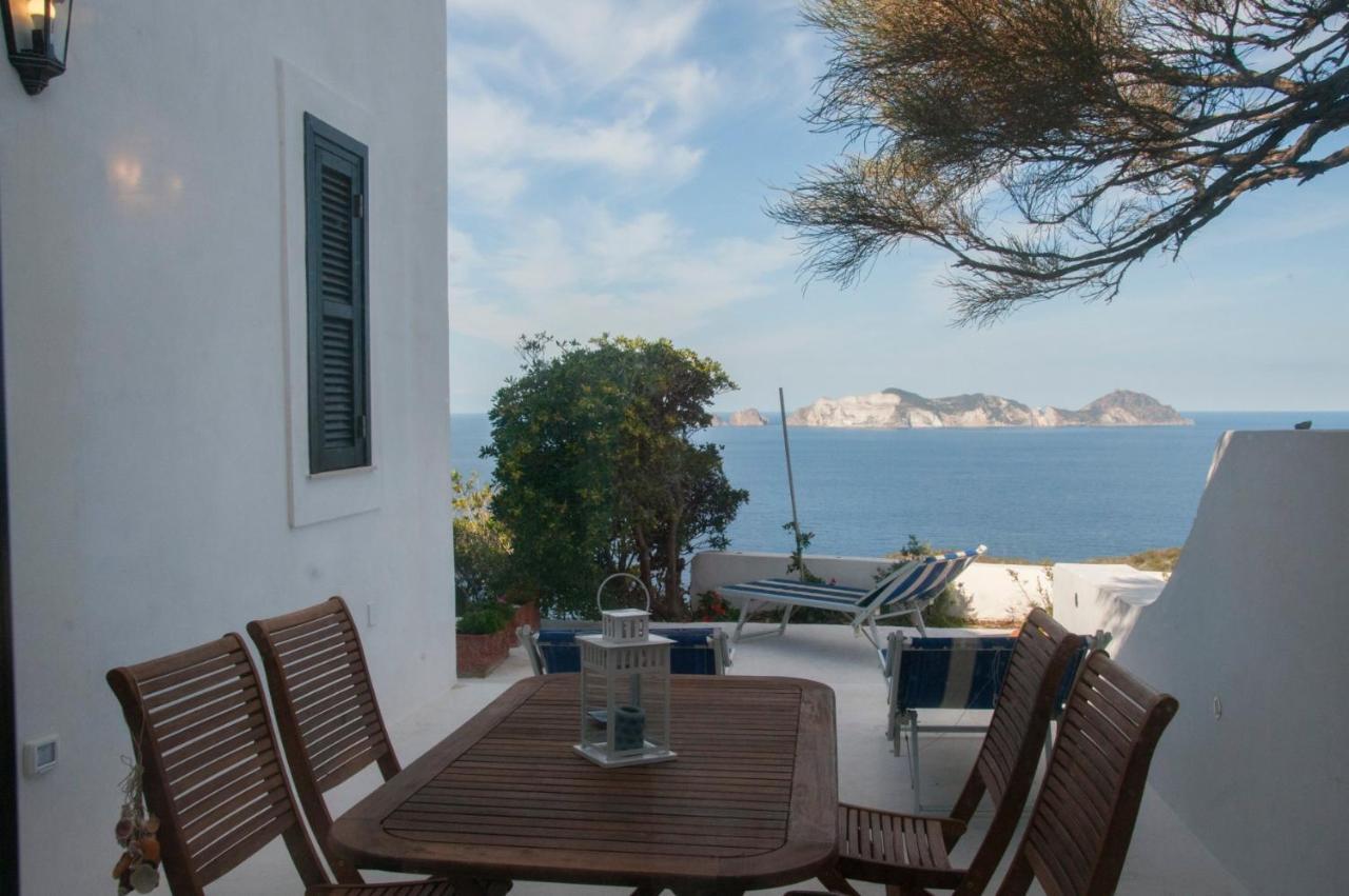 Guest House Villa Il Gabbiano Ponza Exteriér fotografie