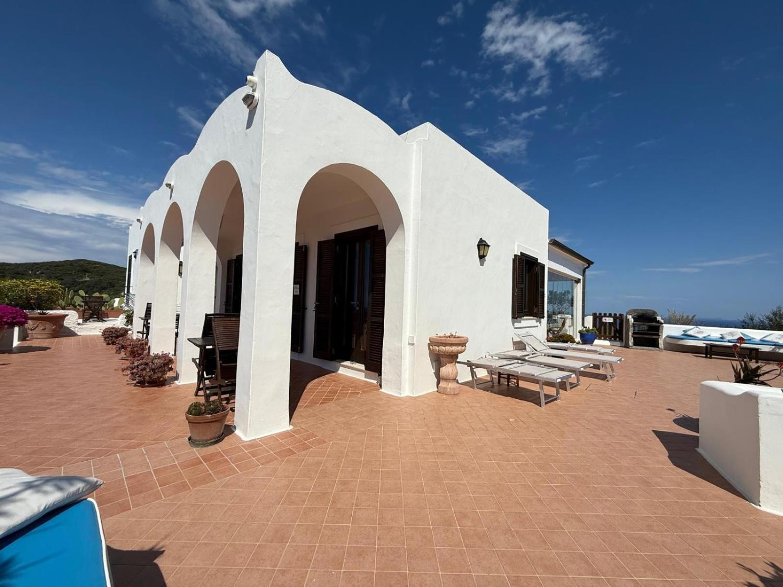 Guest House Villa Il Gabbiano Ponza Exteriér fotografie
